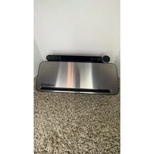 FoodSaver VS3180 Multi-use Food Preservation System Vacuum Sealer